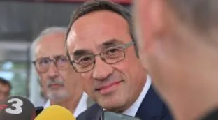 Lluvia de críticas 'indepes' a Josep Rull por sus vínculos con una Hermandad del Rocío