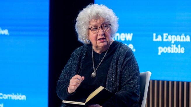 Teresa Freixes: «Somos el único país de la UE que no da formación política a los ciudadanos»