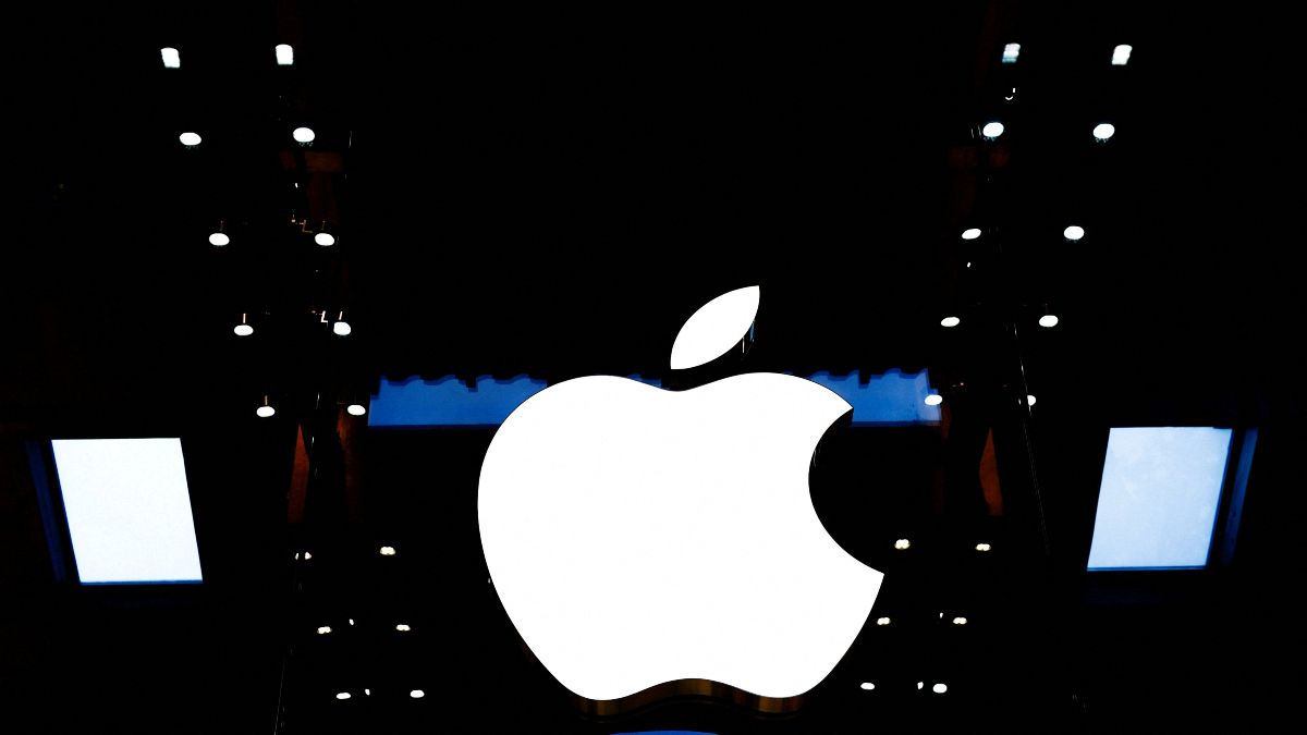 Apple recorta un centenar de empleos en servicios digitales