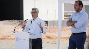 Bolaños presiona a Llarena para que aplique la amnistía a Puigdemont y lo identifica con Vox