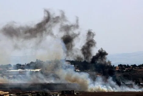 Un bombardeo de Israel mata a diez civiles en el Líbano en pleno diálogo de alto al fuego