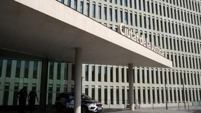 Mantienen suspendida la eutanasia a una joven de Barcelona al no ver «padecimiento grave»