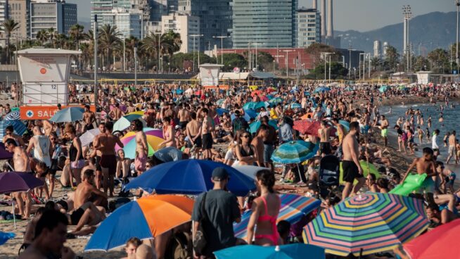 España marcó récord de 42,5 millones de turistas hasta junio