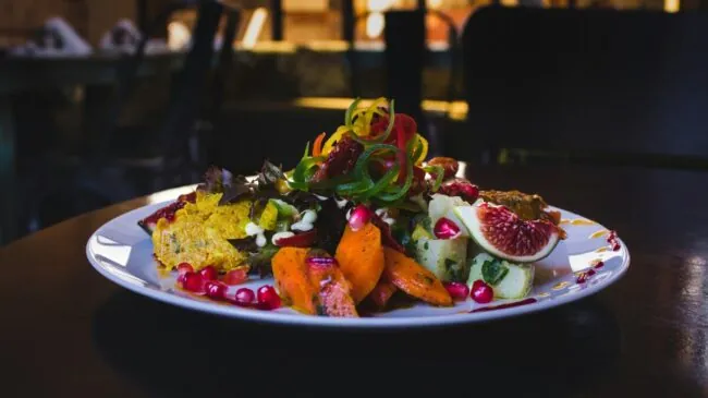 Estos son los mejores platos de verano para cocinar sin encender el fuego