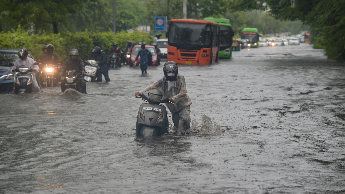 Casi 300 muertos por varios deslizamientos de tierra a causa de las fuertes lluvias en India