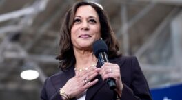 La campaña de Kamala Harris recauda más de 280 millones en julio, más del doble que Trump