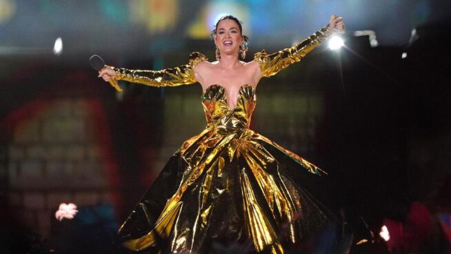 La discográfica de Katy Perry afirma que recibió «aprobación verbal» para rodar el vídeo en Ibiza