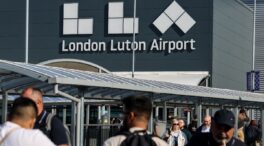 Reino Unido embarga a Aena en el aeropuerto de Luton por los impagos a las renovables