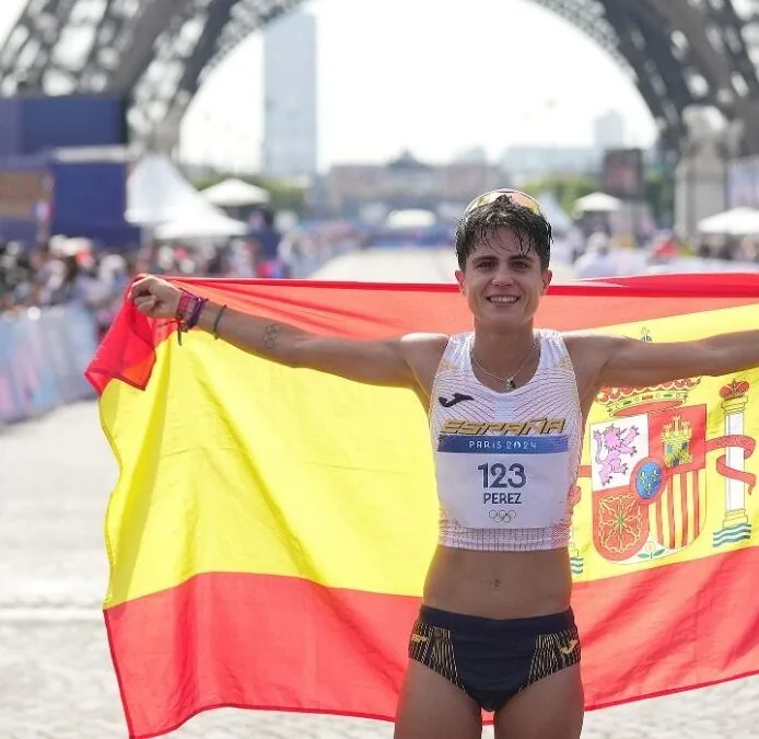 María Pérez gana la plata en los 20 km marcha y da a España la tercera medalla en París