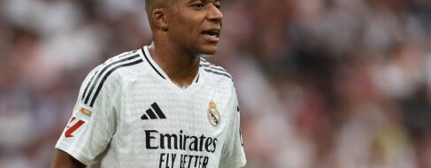 Debut agridulce de Mbappé en el Bernabéu con victoria del Madrid sobre el Valladolid
