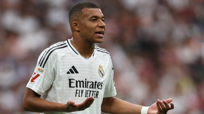 Debut agridulce de Mbappé en el Bernabéu con victoria del Madrid sobre el Valladolid