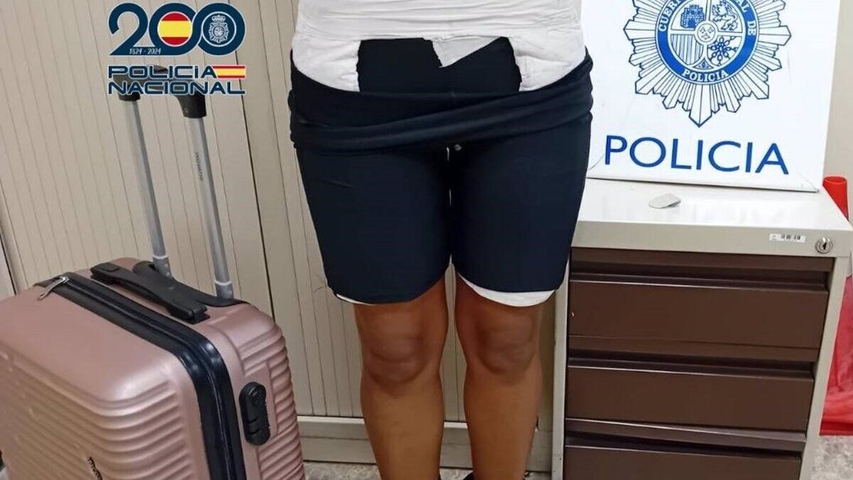 Detenida una mujer procedente de Brasil con cuatro kilos de cocaína pegada a los glúteos