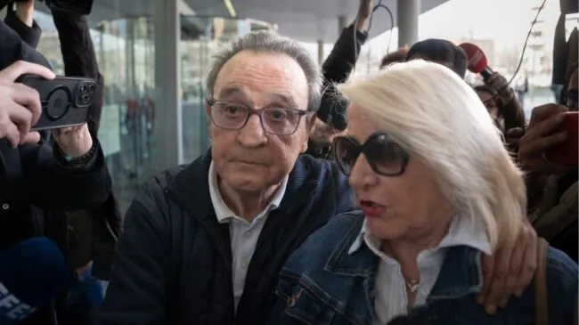 El juez imputa a la mujer de Negreira por ingresar en el banco tres millones sin justificar