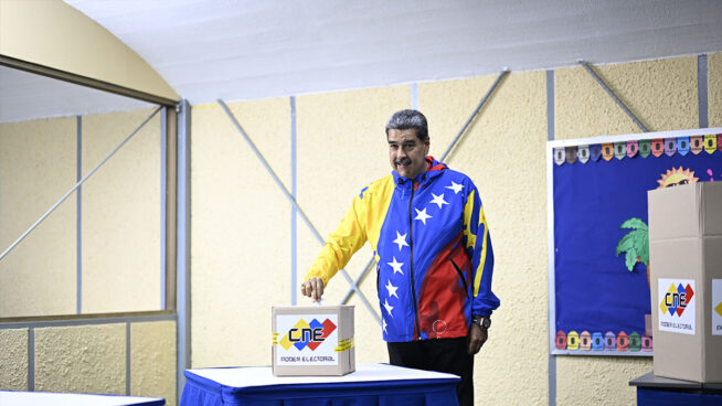 España pide las actas «integras y verificables» para reconocer la victoria de Nicolás Maduro