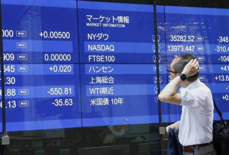 La bolsa de Japón gana un 3,45% al cierre y supera los niveles previos al 'lunes negro'