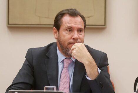 Óscar Puente monta un cortafuegos para evitar que le salpique la corrupción de la 'era Ábalos'