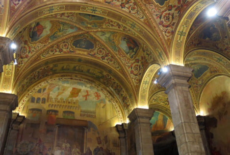 El Govern retira 69 pinturas centenarias sobre la historia de España del Palau de la Generalitat