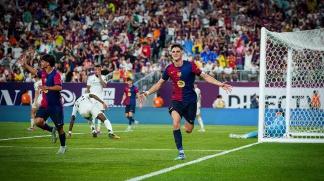 Pau Víctor brilla y decide para el Barça en el Clásico del verano ante el Real Madrid