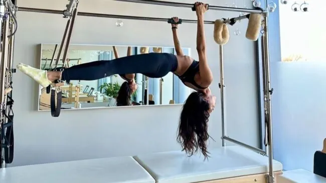 ¿Qué es el pilates 'reformer'? Tonifica la espalda en menos de treinta días