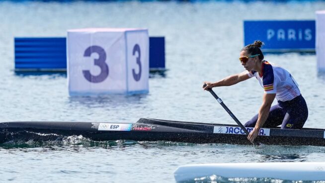 Las piragüistas Antía Jácome y María Corbera se clasifican para las semifinales en los JJOO