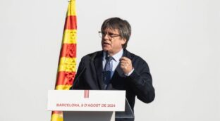 La Audiencia de Barcelona amnistía a casi 40 excargos del Govern por la preparación del 1-O