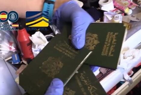 Cae una red acusada de introducir en España a un millar de inmigrantes sirios y argelinos