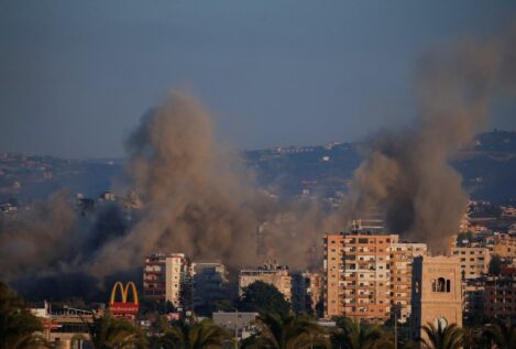 El Ejército israelí confirma que está preparando una «posible» incursión terrestre en el Líbano