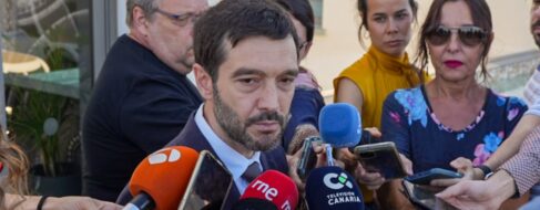 El Gobierno gasta 18.000 euros en un manual de mascotas descargado solo por 476 usuarios