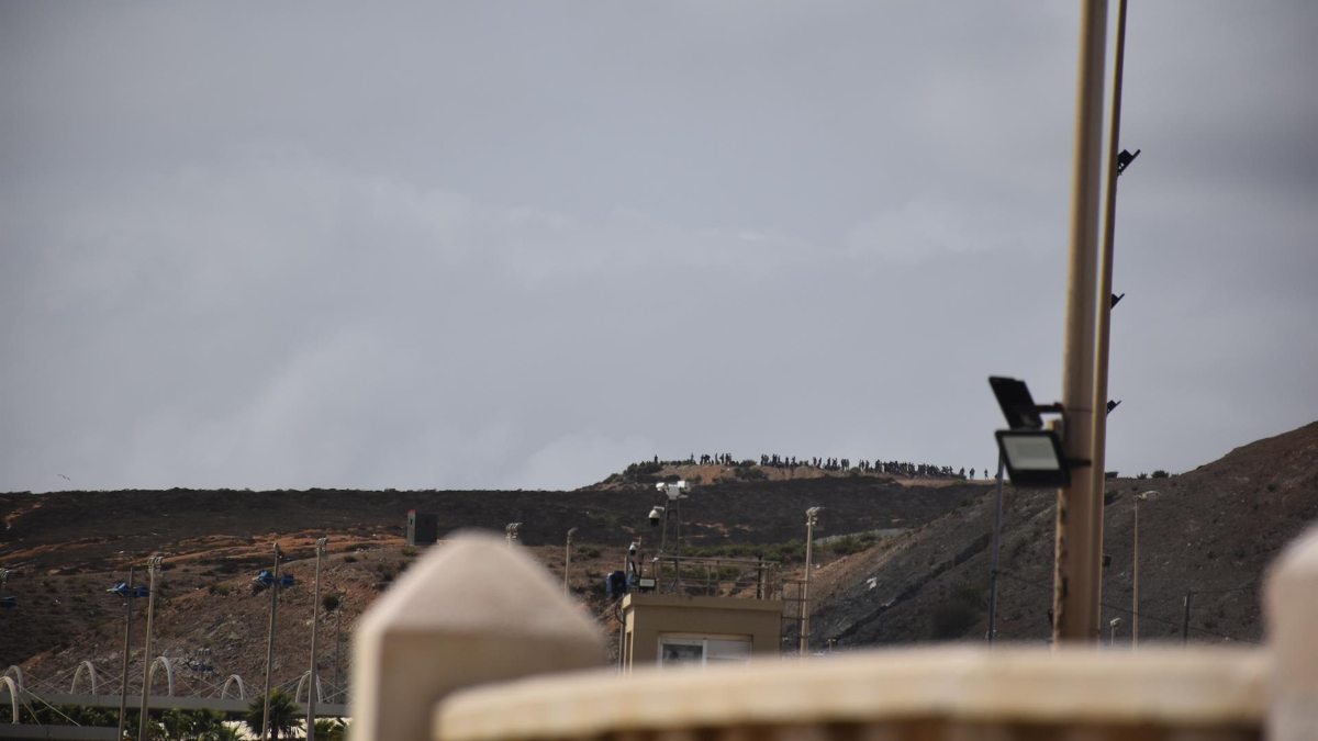 El presidente de Ceuta evita hacer saltar las alarmas y valora la colaboración de Marruecos