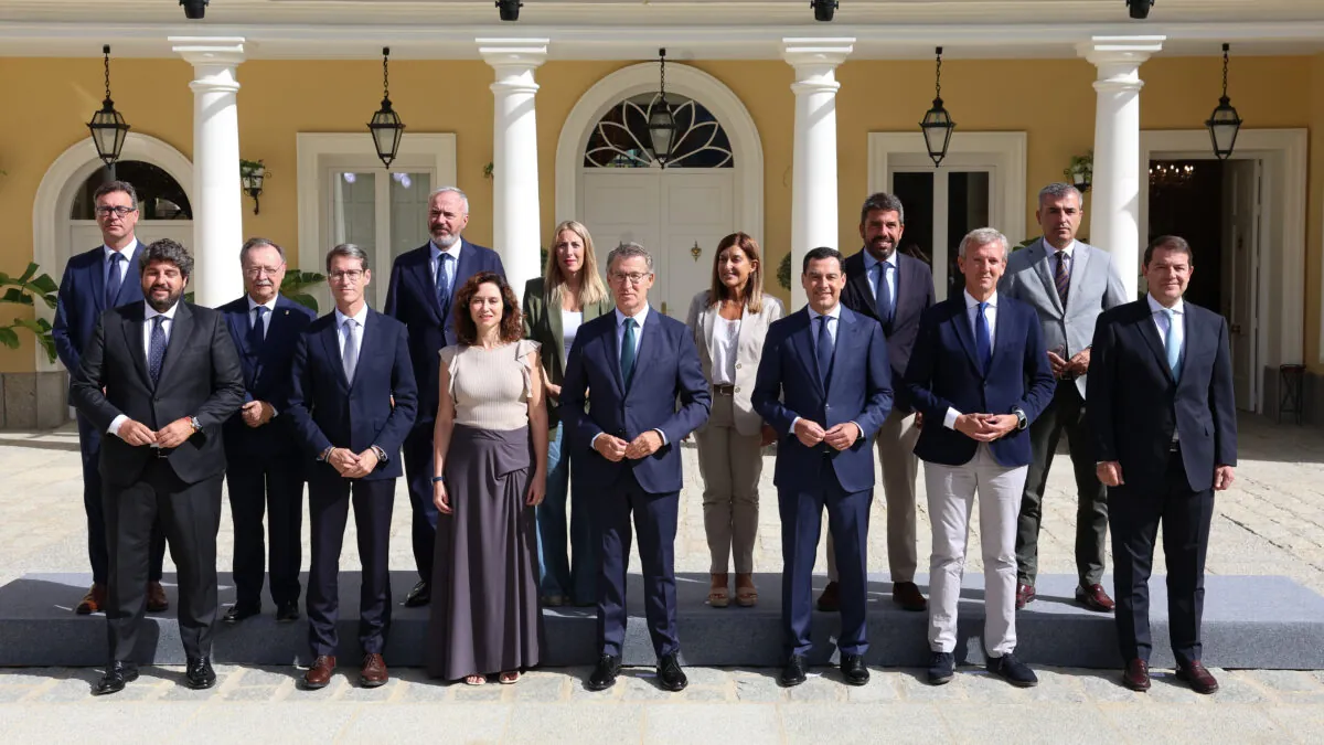 Sorpresa entre los barones del PP por ser excluidos de la reducción de la jornada laboral