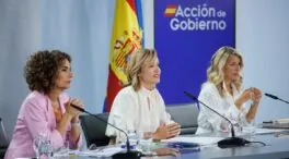 El Gobierno se gasta 900.000 euros al año en comprar suscripciones de periódicos