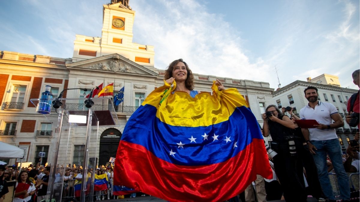 Ayuso pide abrir la Embajada de España en Caracas a Edmundo González para darle cobijo