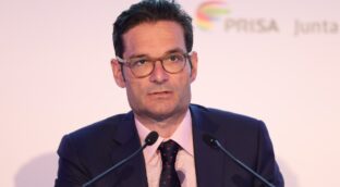 Moncloa presiona a los accionistas de Prisa para que aprueben la televisión de Contreras