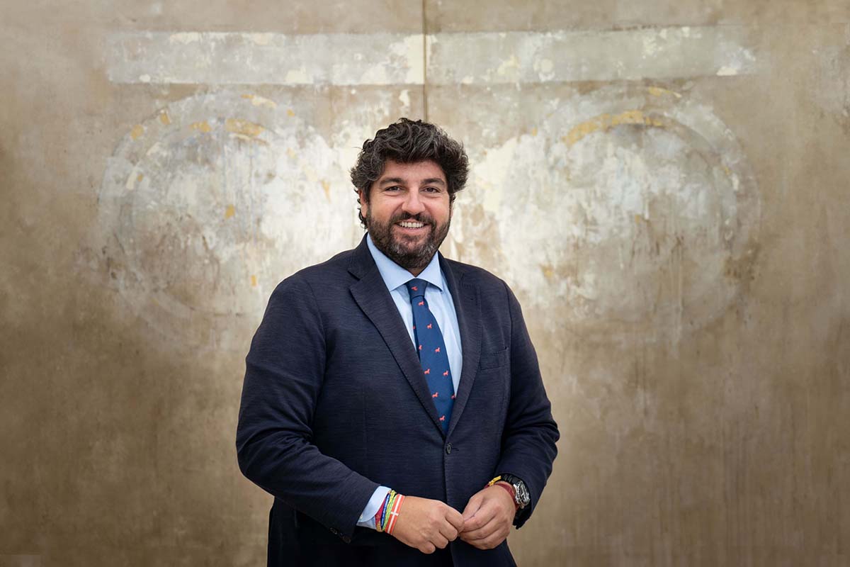 Entrevista a Fernando López Miras