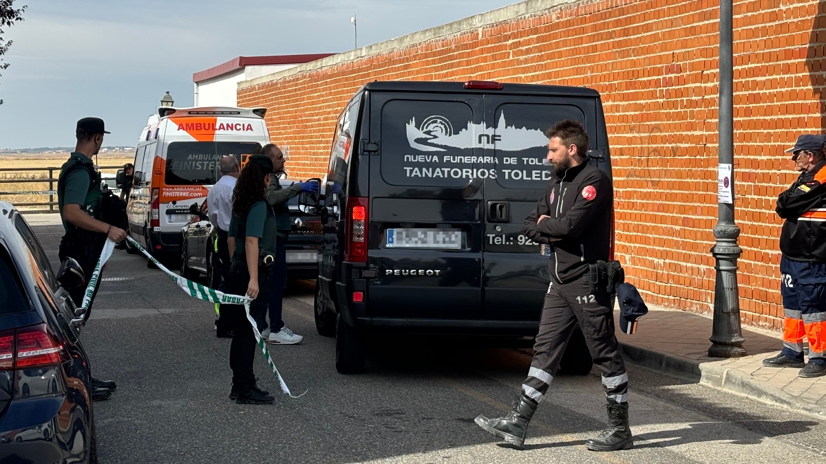 Un muerto y tres heridos tras salir un toro del vallado en un encierro en Pantoja (Toledo)