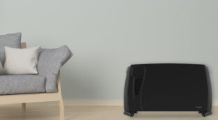 Olvídate del frío del invierno con este baratísimo calefactor convector de Cecotec