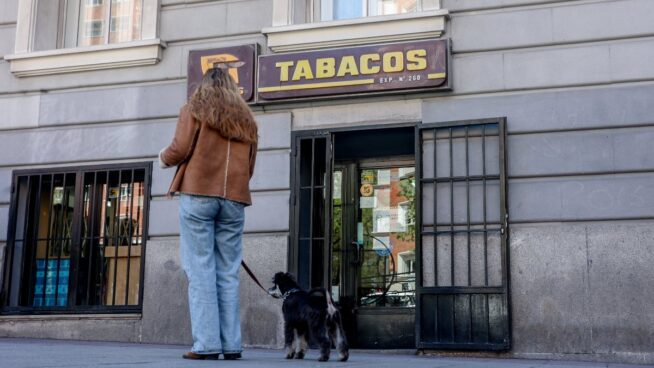 Hacienda se ha embolsado ya este año 3.700 millones con el tabaco, un 2% más que en 2023