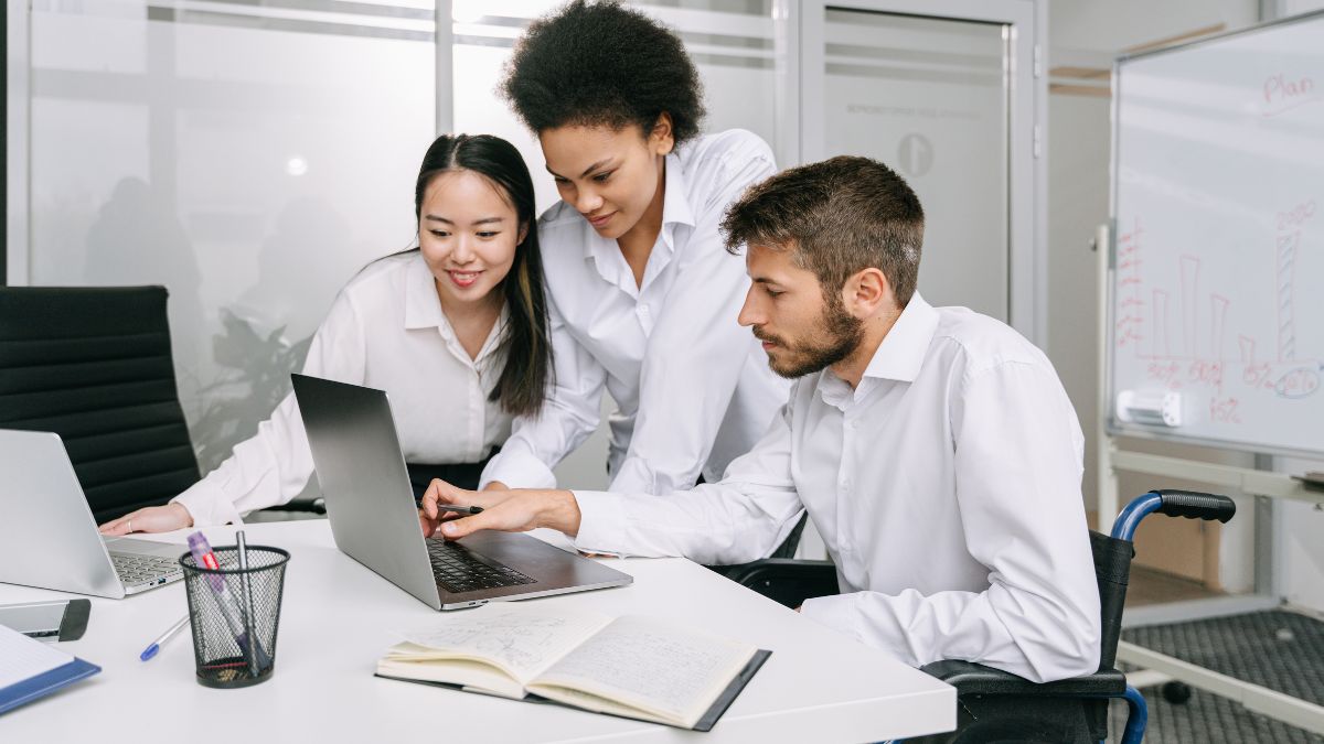 Guía para distinguir los tipos de compañeros que tienes en el trabajo