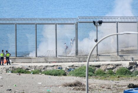 La Guardia Civil se refuerza en Ceuta ante una posible entrada masiva el domingo