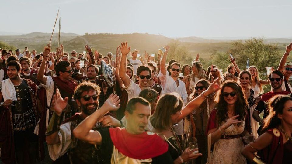 Cuatro planes con vino para ‘beberse’ las primeras semanas de otoño