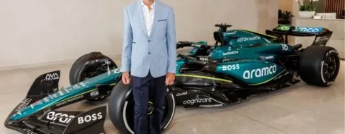 Cambios para Alonso: Aston Martin aparta a Cowell y Adrian Newey asume el mando