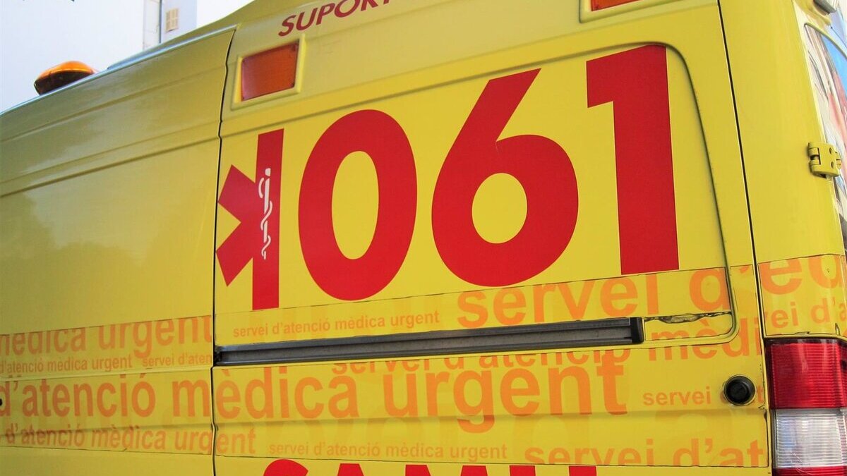 Un hombre de 70 años en estado crítico tras ahogarse en la playa de Ses Illetes (Formentera)