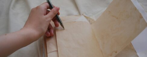 ¿Por qué la mayoría de las personas son diestras y no zurdas?