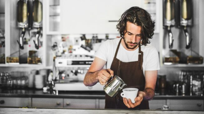 Hacia un empleo de calidad en la hostelería en un contexto de déficit de talento