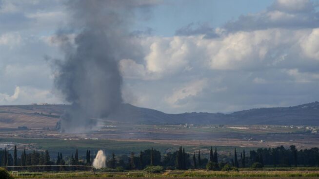 Israel bombardea un centenar de posiciones de Hizbulá en el sur de Líbano