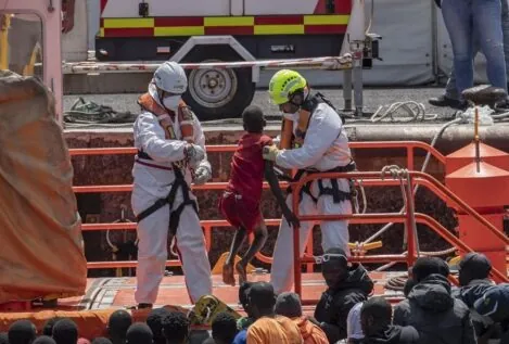 Canarias aprueba un nuevo protocolo para la acogida de menores inmigrantes