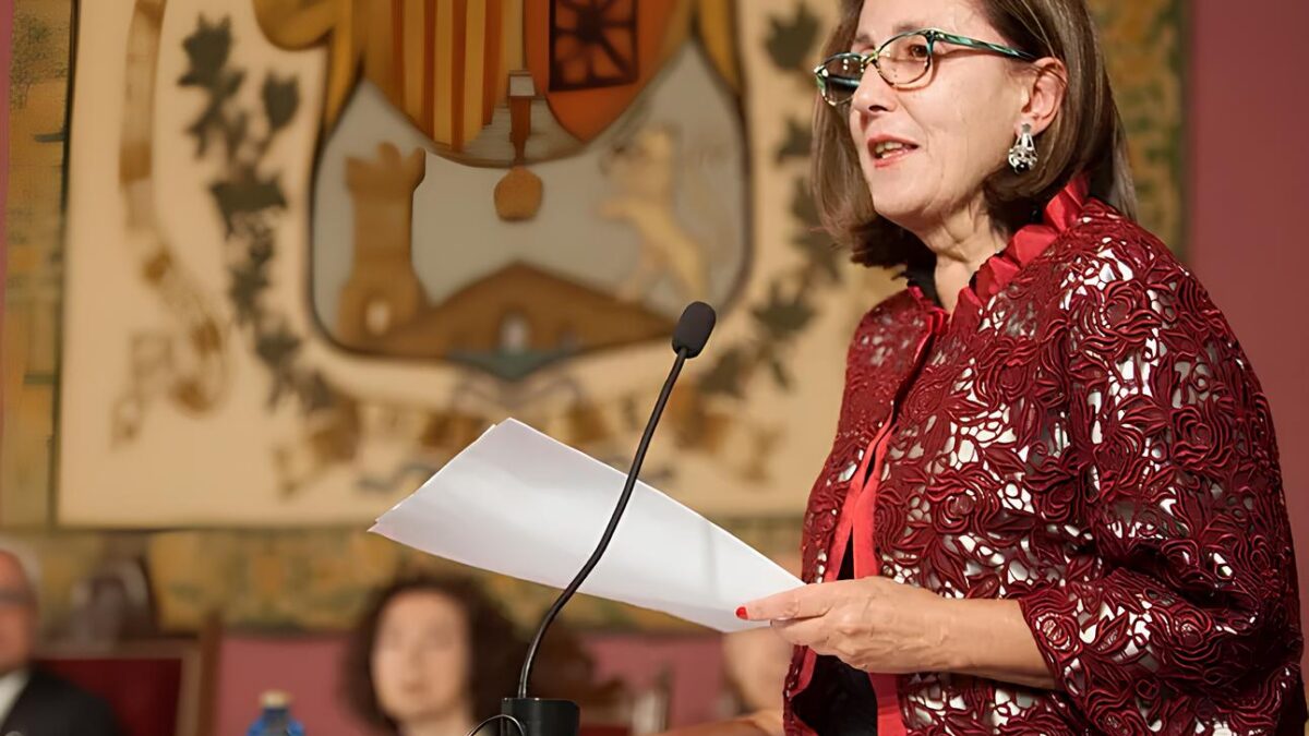 La autora gallega Chus Pato, Premio Nacional de Poesía 2024 por su trabajo ‘Sonora’