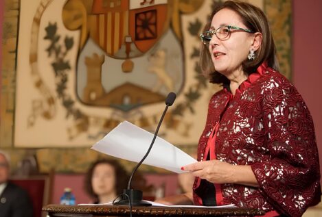 La autora gallega Chus Pato, Premio Nacional de Poesía 2024 por su trabajo 'Sonora'