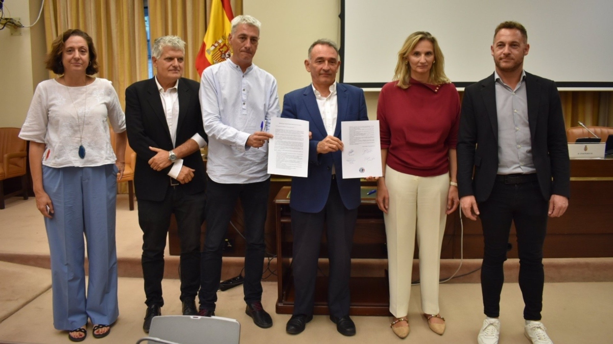 Todos menos Vox, Junts y BNG piden aplicar «medidas urgentes» frente al cambio climático