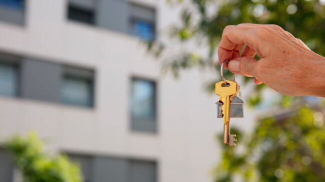 El curioso caso de Navarra, única región en la que caen las ventas y los precios de la vivienda